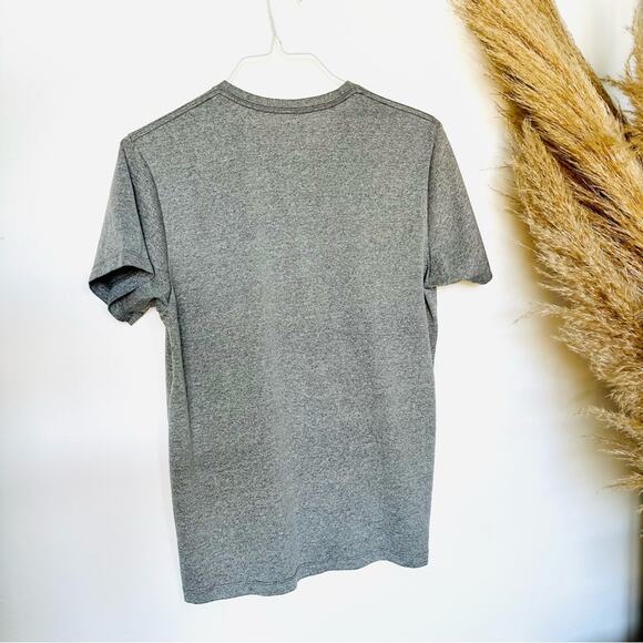 MENS PATAGONIA Grey Gray Pocket Crew Neck Short Sleeve Slim Fit Tee T Shirt L - Picture 3 of 10